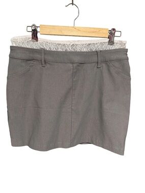 Wild Fable Women's Medium Gray Mini Skirt with Lace Waistband Detail